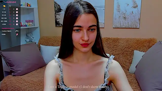 Snapshot of AstoriyaNight chatting on March 23, 2025, 7:20 am AstoriyaNight online show from March 23, 2025, 7:20 am