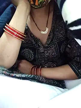 Aaradhya online show from December 17, 2025, 1:11 am