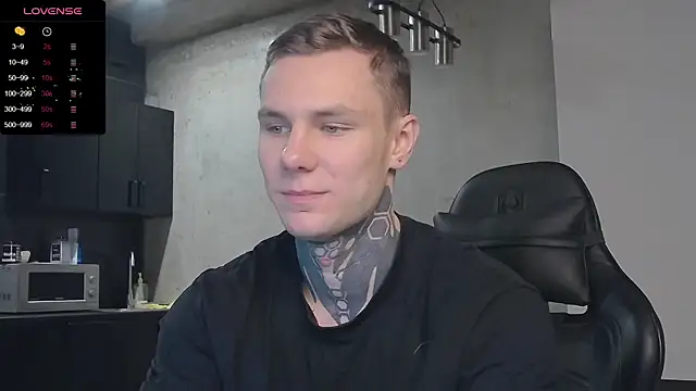 Snapshot of Lechery_boy chatting on December 25, 2024, 11:22 am Lechery boy online show from December 25, 2024, 11:22 am