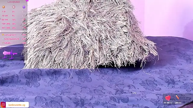 billiee brunette online show from March 18, 2025, 6:46 am