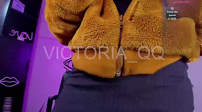 victoria qq online show from December 1, 2024, 4:29 pm