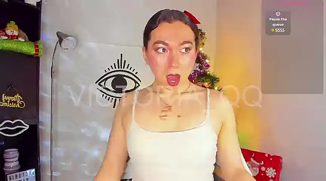 victoria qq online show from December 11, 2024, 10:49 pm