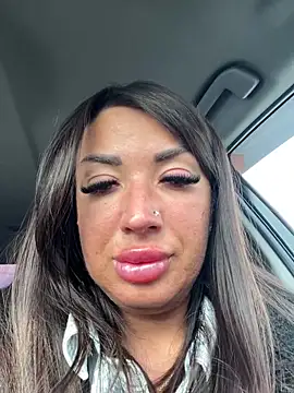 Snapshot of RuslanaXX chatting on March 1, 2026, 6:15 am RuslanaXX online show from March 1, 2026, 6:15 am