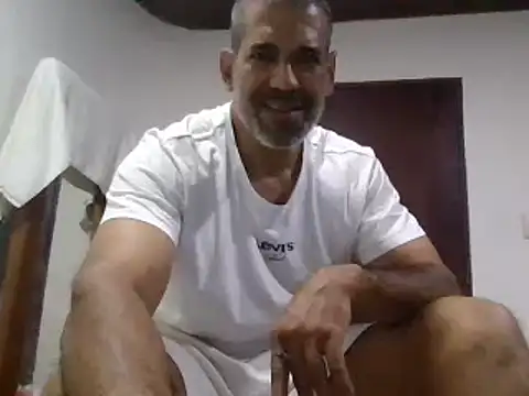Snapshot of jackbigcock11 chatting on January 22, 2025, 3:31 am jackbigcock11 online show from January 22, 2025, 3:31 am