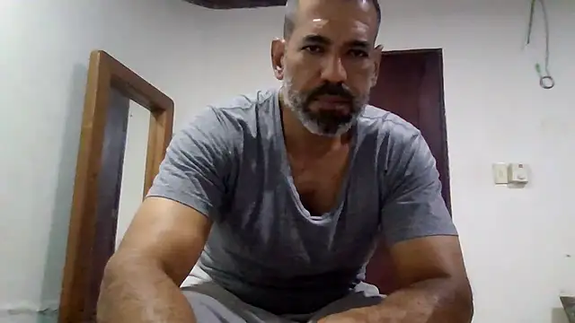 Snapshot of jackbigcock11 chatting on February 22, 2025, 3:12 am jackbigcock11 online show from February 22, 2025, 3:12 am