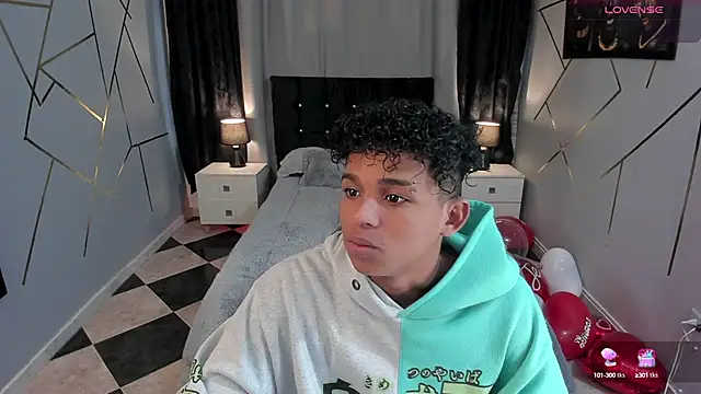 Noah Smith04 online show from February 18, 2025, 10:25 pm