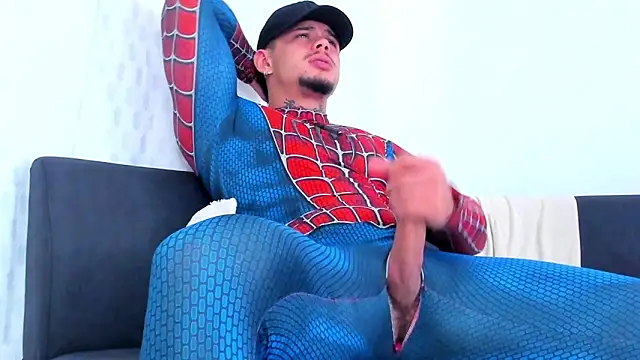 Snapshot of NoahhBrown chatting on October 30, 2025, 4:47 am NoahhBrown online show from October 30, 2025, 4:47 am