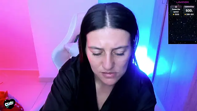 Saskyaa online show from July 2, 2026, 3:23 am
