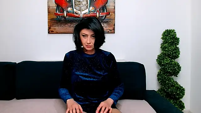 Snapshot of Taissa4U chatting on October 29, 2025, 7:48 pm Taissa4U online show from October 29, 2025, 7:48 pm