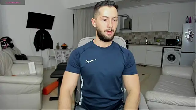 ZackFraser online show from January 28, 2025, 4:50 am