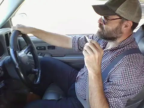 Onesieboy4daddys online show from March 12, 2026, 6:36 pm