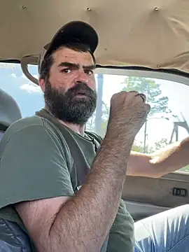 Onesieboy4daddys online show from April 15, 2026, 7:58 pm