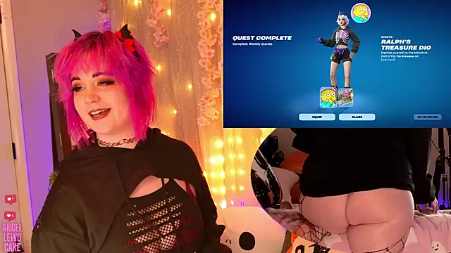 Snapshot of Angel-Lewd-Cake chatting on November 13, 2025, 7:40 am Angel-Lewd-Cake online show from November 13, 2025, 7:40 am