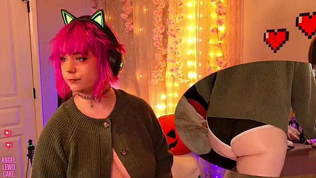 Angel-Lewd-Cake online show from November 29, 2025, 1:47 pm