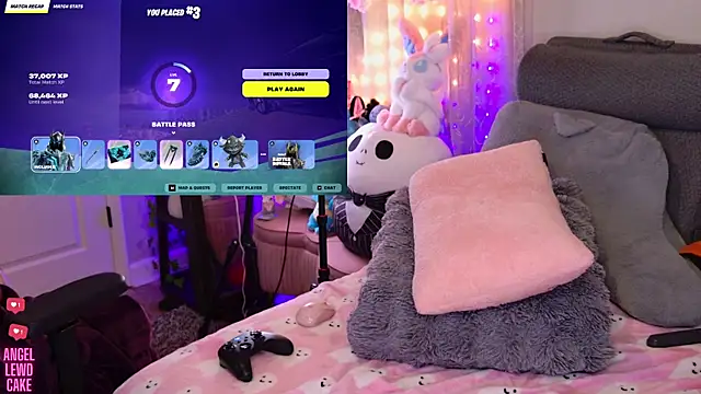 Angel-Lewd-Cake online show from March 19, 2026, 10:25 pm