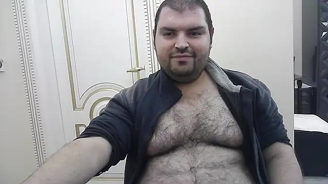 KIZLAZIMYaa online show from December 14, 2025, 1:00 am