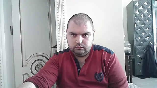 KIZLAZIMYaa online show from May 5, 2026, 7:27 am