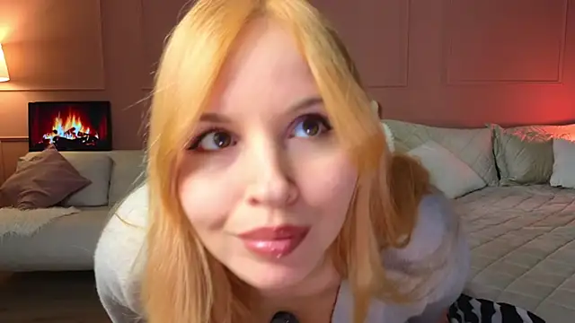 Snapshot of Lina-hill chatting on March 3, 2025, 12:48 pm Lina-hill online show from March 3, 2025, 12:48 pm