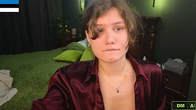 Snapshot of Charlotte_wow chatting on October 30, 2025, 1:07 am Charlotte wow online show from October 30, 2025, 1:07 am