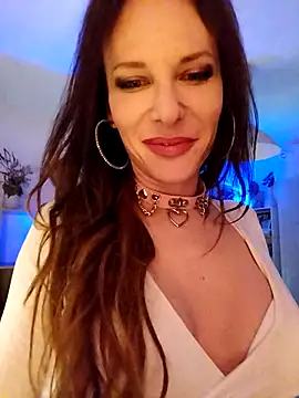Luna Kitanna online show from February 2, 2025, 12:19 am