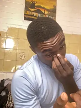 Snapshot of Pinepool21 chatting on November 1, 2025, 8:11 pm Pinepool21 online show from November 1, 2025, 8:11 pm