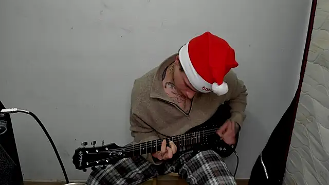 Snapshot of layneinchains chatting on January 1, 2025, 10:46 pm layneinchains online show from January 1, 2025, 10:46 pm