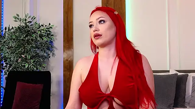 EmyHilton online show from April 15, 2026, 5:03 am