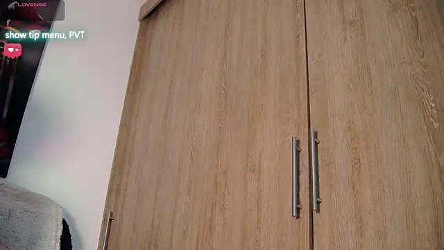 aidaadams online show from January 13, 2026, 11:37 am