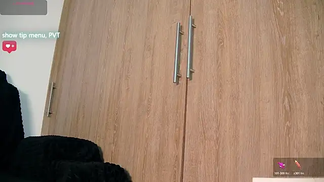 aidaadams online show from January 14, 2026, 11:38 am