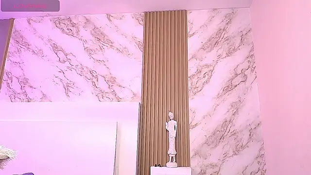 NicholScully online show from October 9, 2025, 9:46 pm