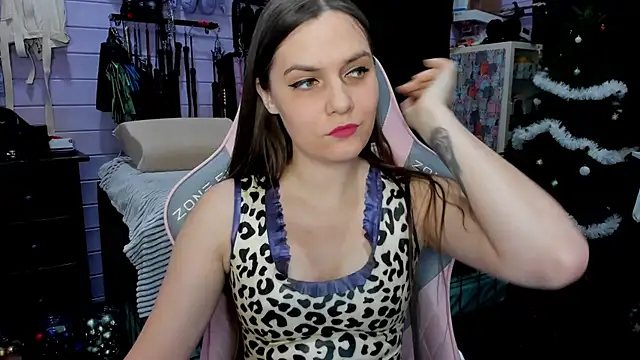 Snapshot of Stroynyash chatting on January 9, 2025, 5:43 pm Stroynyash online show from January 9, 2025, 5:43 pm