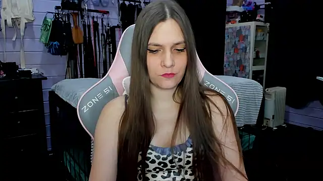 Snapshot of Stroynyash chatting on February 1, 2025, 4:56 am Stroynyash online show from February 1, 2025, 4:56 am