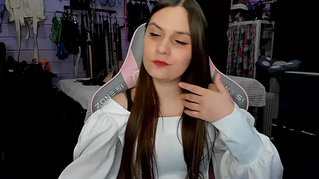 Snapshot of Stroynyash chatting on February 26, 2025, 9:27 pm Stroynyash online show from February 26, 2025, 9:27 pm