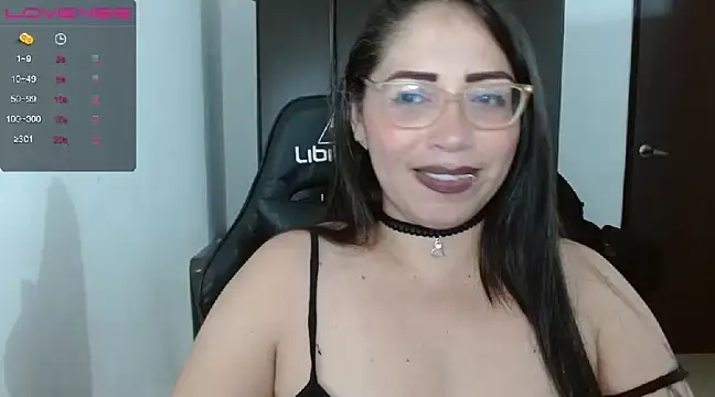 natashasmithe online show from January 18, 2025, 2:25 am