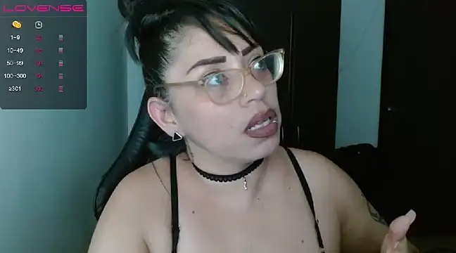 natashasmithe online show from January 26, 2025, 7:32 am