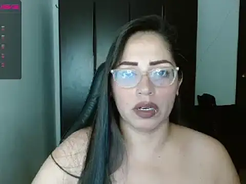 natashasmithe online show from January 30, 2025, 1:55 am