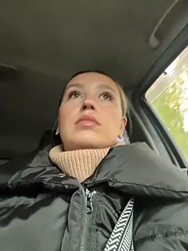 Snapshot of StasyWood chatting on September 25, 2025, 1:20 am StasyWood online show from September 25, 2025, 1:20 am