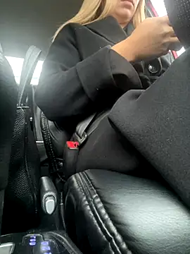 StasyWood online show from October 8, 2025, 1:03 am