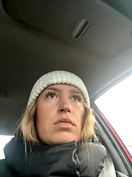 Snapshot of StasyWood chatting on October 26, 2025, 1:44 am StasyWood online show from October 26, 2025, 1:44 am