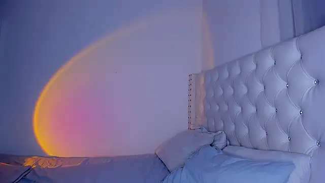 Snapshot of IsabelaVanegas_ chatting on February 9, 2025, 5:08 am IsabelaVanegas online show from February 9, 2025, 5:08 am