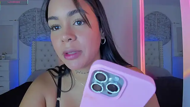 Snapshot of IsabelaVanegas_ chatting on September 29, 2025, 4:01 pm IsabelaVanegas online show from September 29, 2025, 4:01 pm