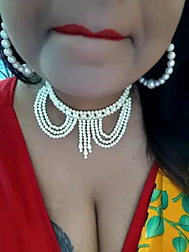 Snapshot of YR-SHIVANI chatting on February 19, 2026, 4:19 am YR-SHIVANI online show from February 19, 2026, 4:19 am