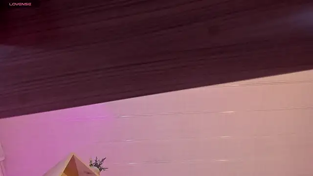 Tiarha online show from January 24, 2025, 7:51 am