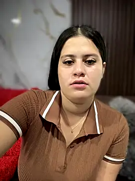 Natalia Cleark09 online show from September 19, 2025, 3:24 pm