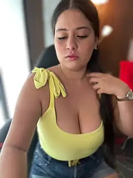 Natalia Cleark09 online show from February 17, 2026, 8:37 pm