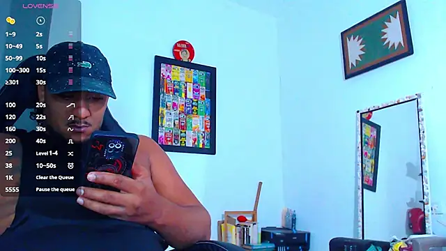 yosoy enzo2020 online show from October 31, 2025, 2:45 am