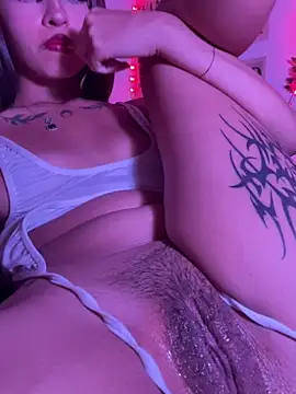 Hot sophie  online show from March 22, 2026, 1:58 pm