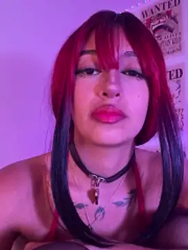 Hot sophie  online show from March 29, 2026, 5:35 pm