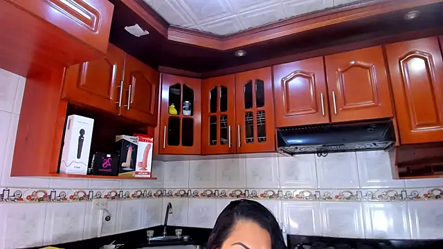 Snapshot of MelissaaCortes chatting on January 23, 2025, 3:05 am MelissaaCortes online show from January 23, 2025, 3:05 am