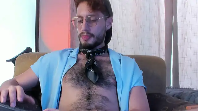 Snapshot of axel_giracr chatting on March 7, 2025, 8:22 pm axel giracr online show from March 7, 2025, 8:22 pm